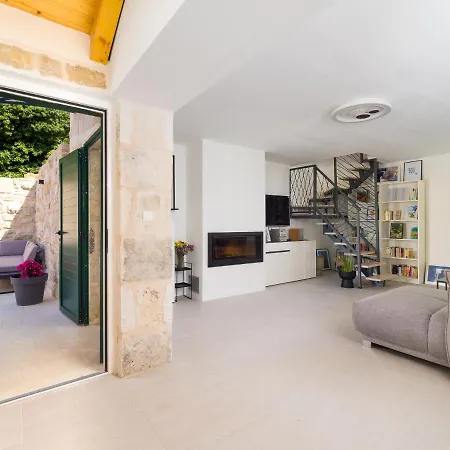 Murva Gp - Fantastic Sea View With Hot Tub Villa *
