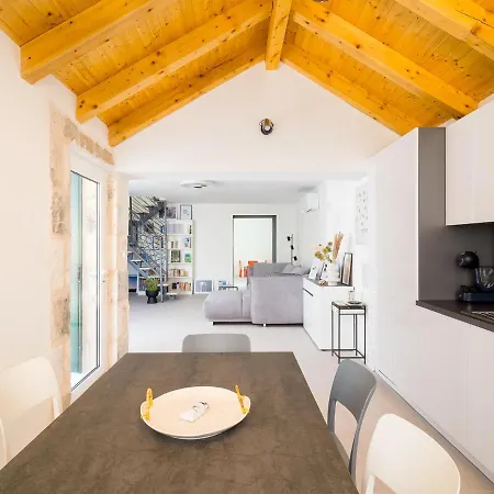Murva Gp - Fantastic Sea View With Hot Tub Villa Podstrana